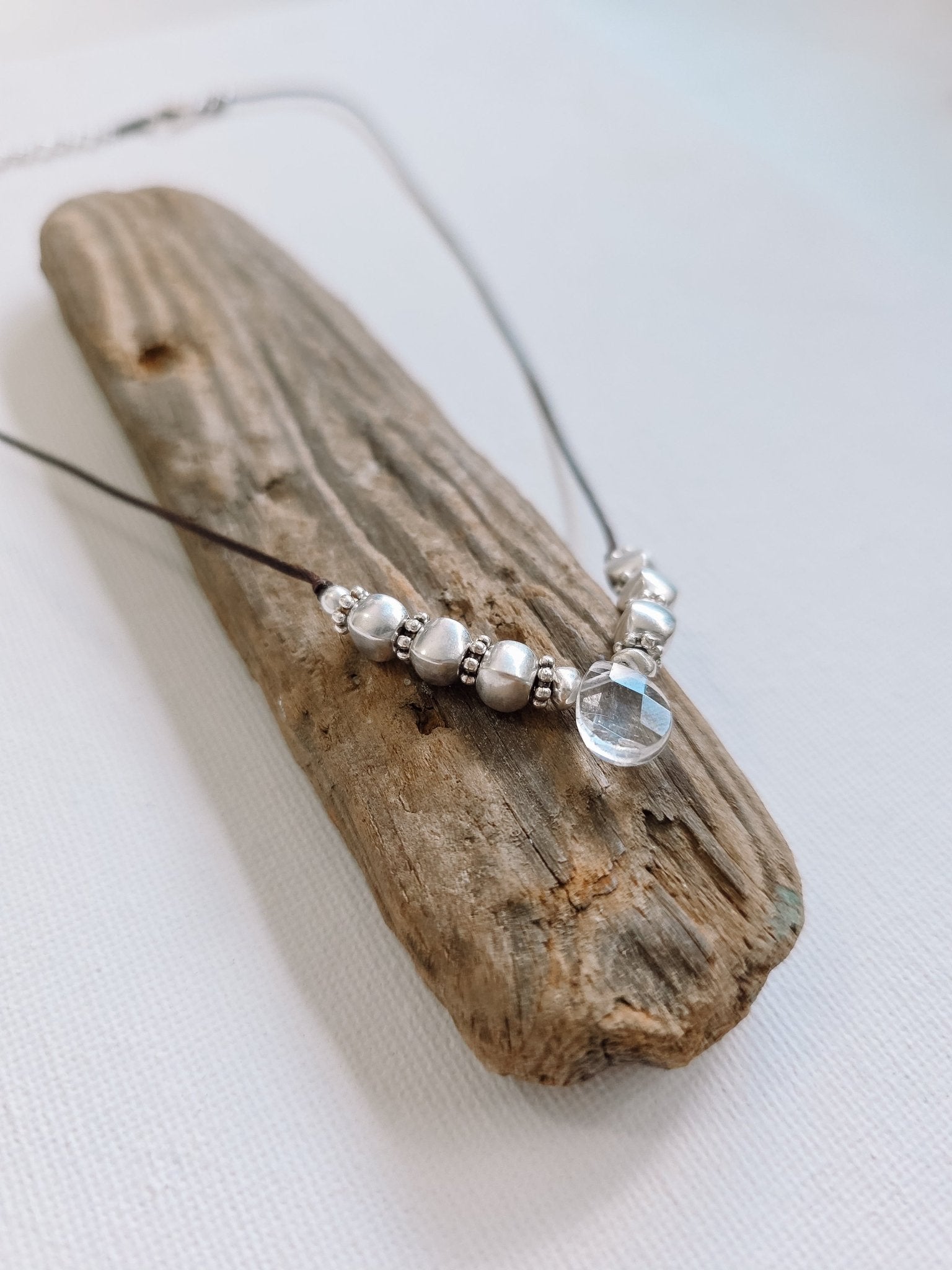 Fio Cristal em Gota - Momo.lx