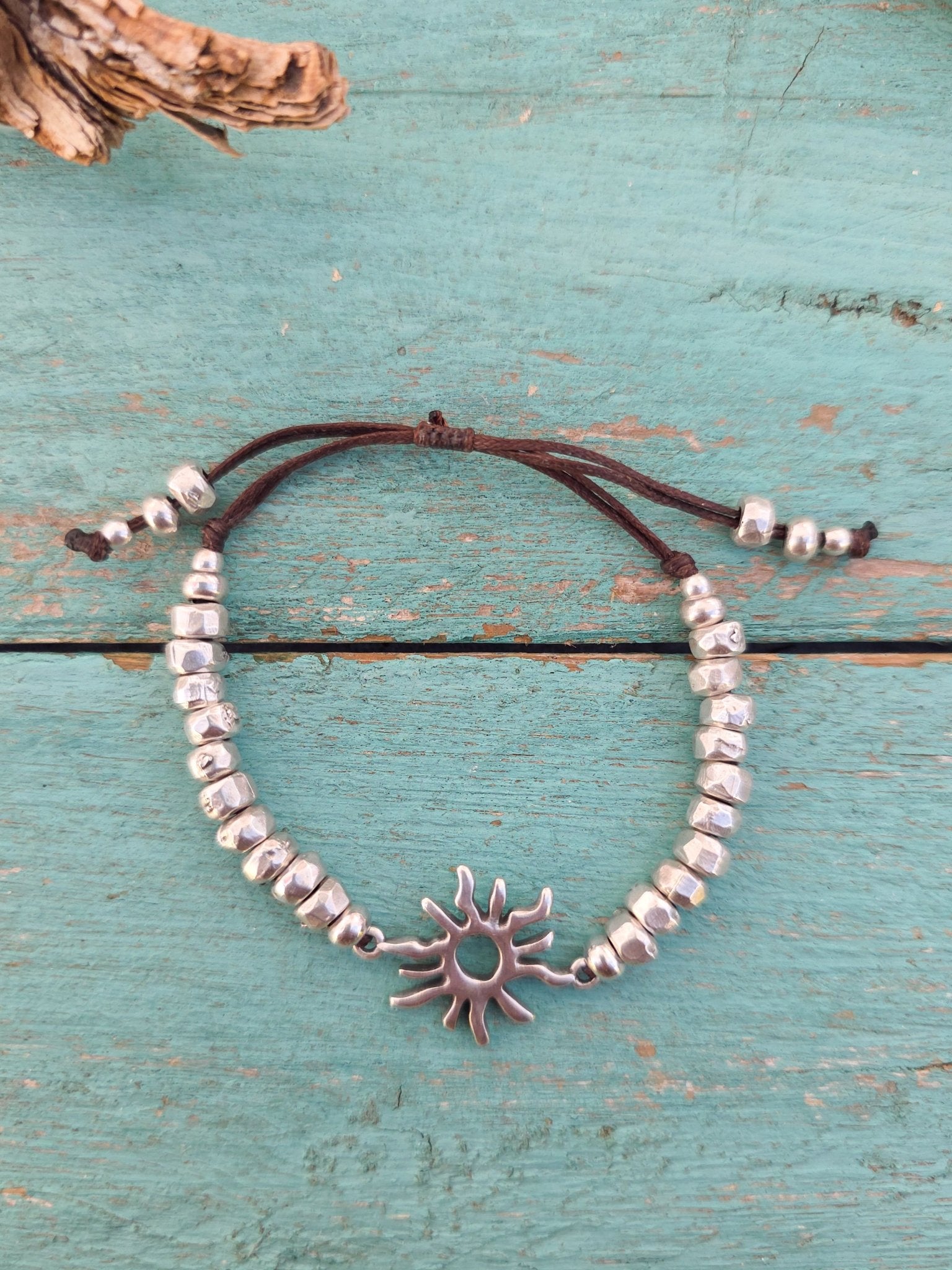 Pulseira Sol de Verão - Momo.lx